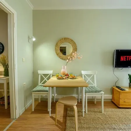 Meraki Downtown Corfu (city)